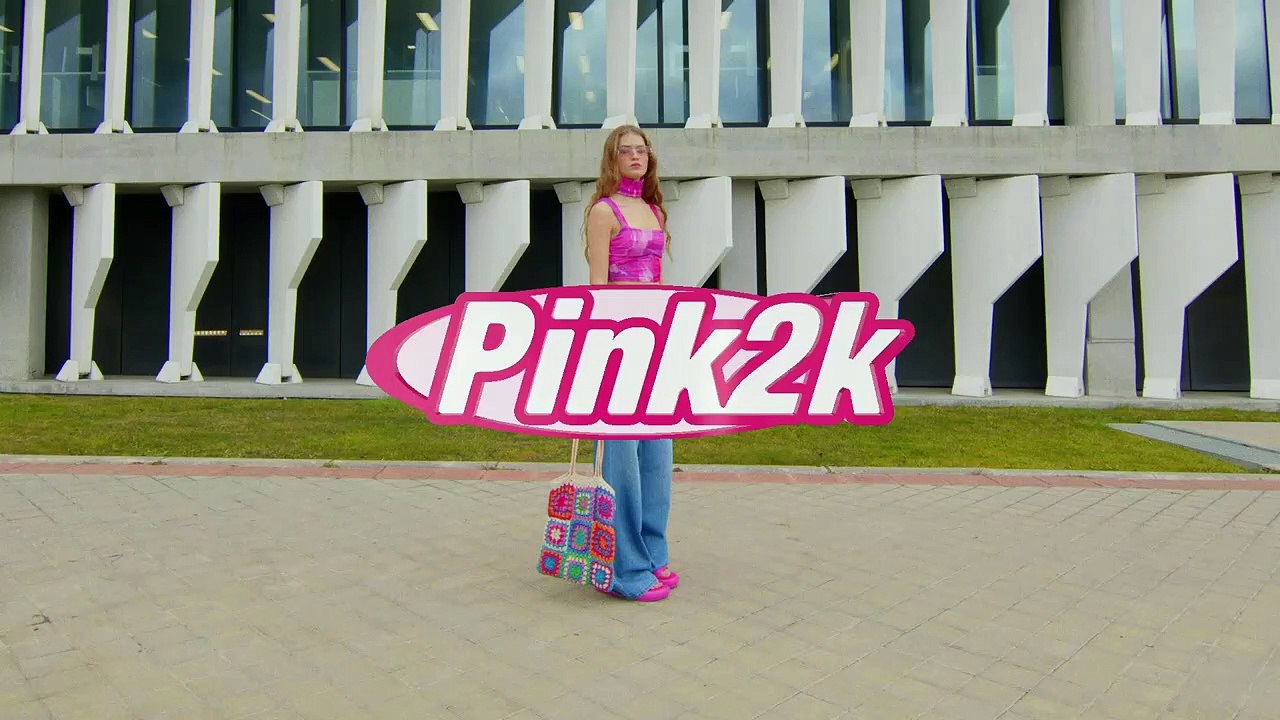 Bershka - PINK2K