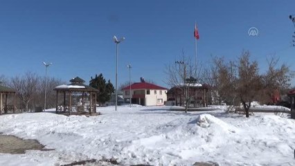 Yüksek kesimlerde kar yağışı etkili oldu
