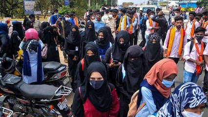 Halla Bol: Karnataka Hijab controversy spreads nationwide!