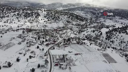 40 yıl sonra evler neredeyse kara gömüldü