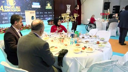 4. Engelsiz Mikrofon Radyo Ödülleri verildi... CNN TÜRK muhabiri Gökçe Tümer Jüri Özel Ödülü aldı