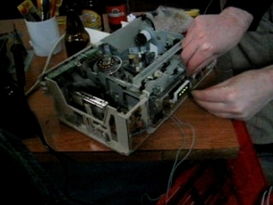 /tmp/lab circuit bending -- www.tmplab.org