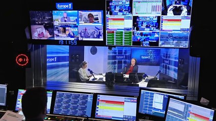 Pourquoi Emmanuel Macron s’est placé en bout de table lors de son rendez-vous avec Poutine ?