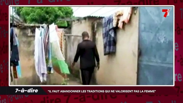 7-à-dire avec Aminata Traoré, militante contre les mutilations génitales féminines