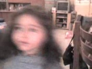 Mélissa danse la Tecktonik