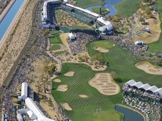 INSIDE THE ROPES! Walk through a tour of the 16th hole - ABC15 Digital