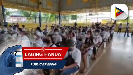 Mga manggagawa sa Bacoor, Cavite, hinatiran ng ayuda ng tanggapan ni Sen. Go at DSWD
