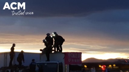 Protesters block Commonwealth Avenue - October 28, 2021 - Canberra Times