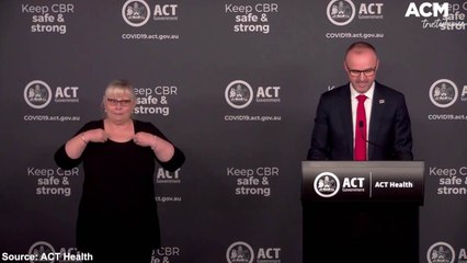 Скачать видео: ACT cases expected to rise when lockdown ends on Friday - Andrew Barr COVID-19 Press Conference | October 12, 2021 | Canberra Times