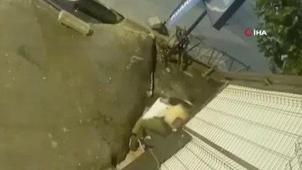 'Sağlıkçılardan' kooperatif görünümlü kumarhaneye baskın kamerada