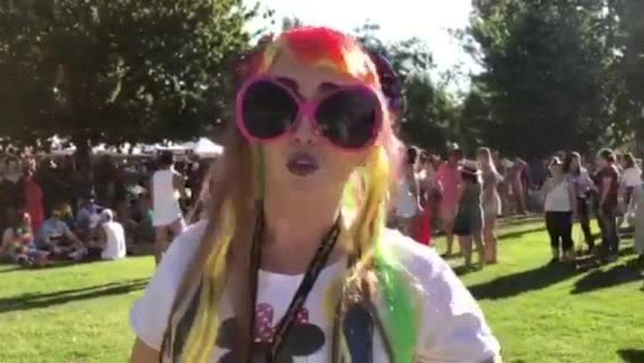 Daily Advertiser | Mel Donges at Wagga Mardis Gras