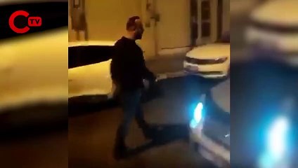 Dağıtım şirketinin önünde televizyon parçaladı: "Artık canımıza tak etti!"