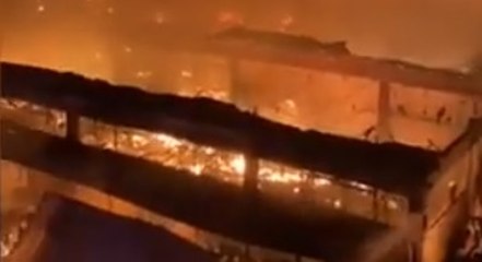 Roma - Incendio in un'azienda del quartiere Prenestino (12.02.22)