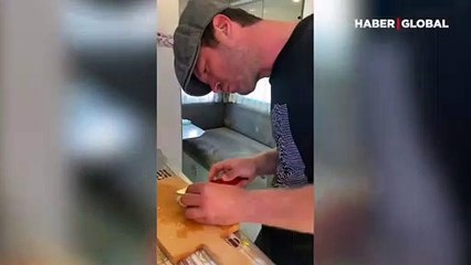 Kıvanç Tatlıtuğ tarafını seçti: 'Menemen soğanlı mı, olur soğansız mı?'