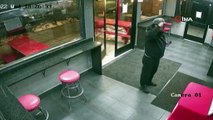Restorana alınmayan maskesiz müşteri içeri tuğla fırlattı