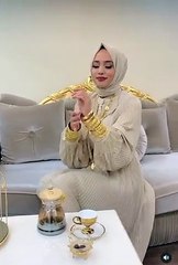 “Pisliğinde altın bulan ve buna sevinen embesil”