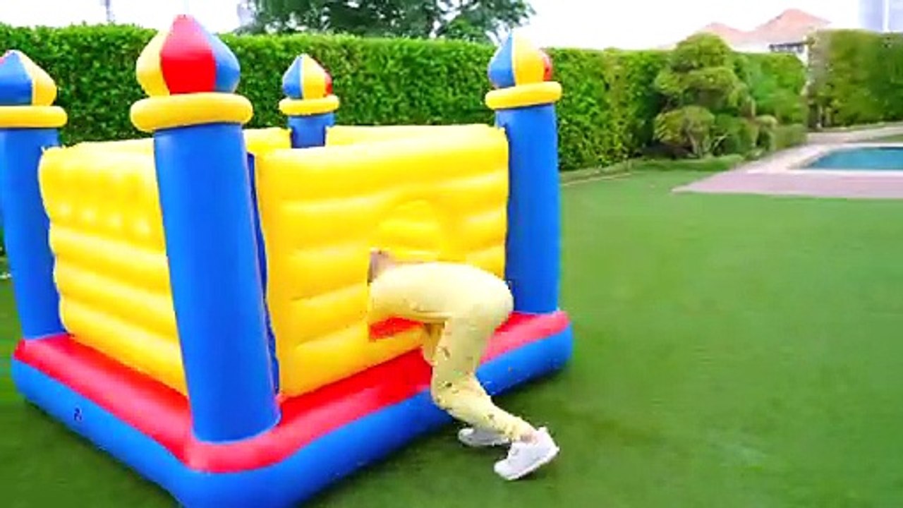 Diana and Mom have fun together - Mom and Daughter day!