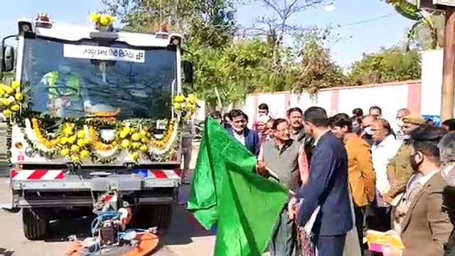 आधुनिक मशीनों से होगी जयपुर की सफाई, प्रयोग सफल हुआ तो दूसरे शहरों के लिए भी आएंगी मशीनें: धारीवाल