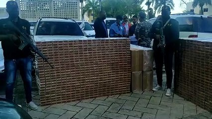 CESFronT y Policía Nacional decomisan  767,600 unidades de cigarrillos en Imbert, Puerto Plata