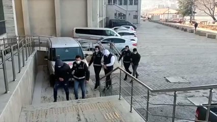 Son dakika haberleri... ZONGULDAK - Sahte para operasyonunda yakalanan 3 şüpheliden 2'si tutuklandı