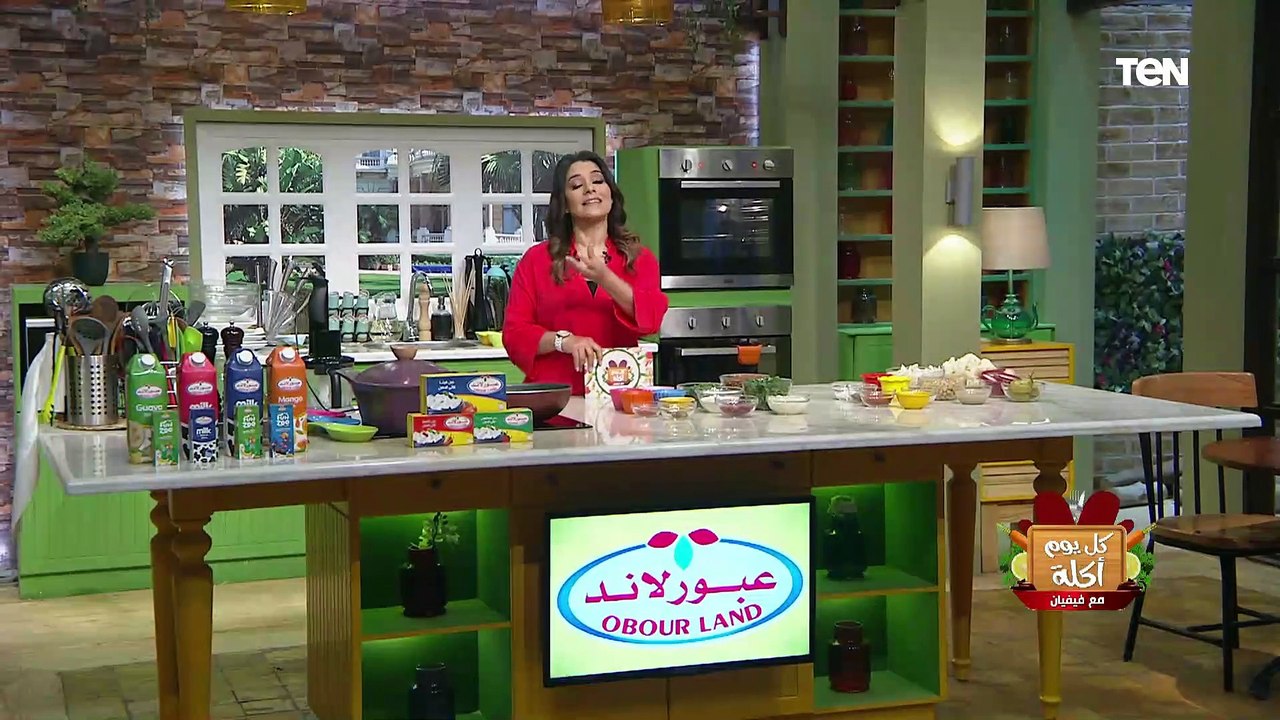 طريقة عمل شوربة العدس بالسبانخ مع الشيف فيفيان فريد