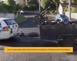 Polis guna robot bagi memusnahkan dua bahan letupan suspek menyerang