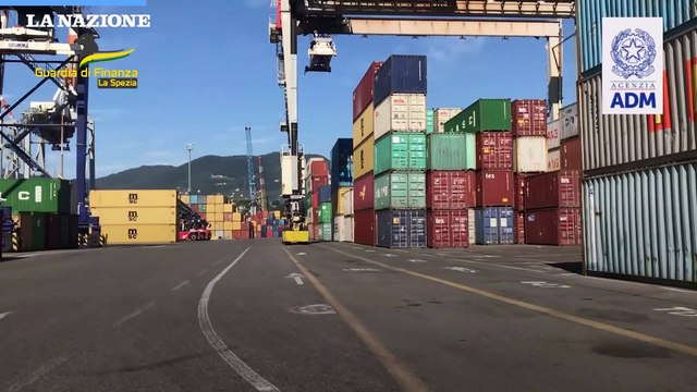 La Spezia, sequestrati in porto oltre 12mila ricambi e accessori per moto contraffatti