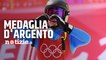Sofia Goggia medaglia d’argento in discesa alle Olimpiadi di Pechino: il video dopo la premiazione
