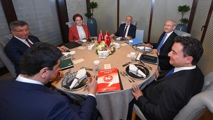 Akıllardaki tek soru yanıt buldu! 6 muhalefet partisi lideri oturma krizini yuvarlak masa ile çözdü