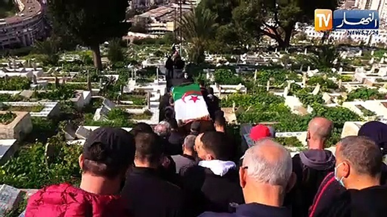 الفن الجزائري يفقد عملاق الشاشة والمسرح..مصطفى برور في ذمة الله