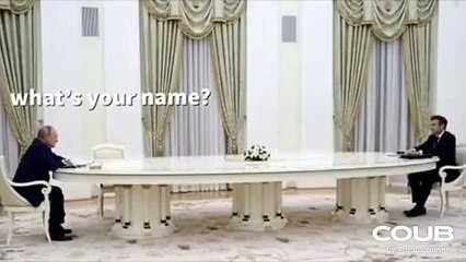 A petite conversation between Putin and Macron.