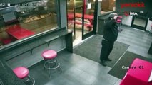 Maskesiz restorana alınmayınca müşteri içeri tuğla fırlattı