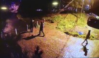 İstanbul’da bıçaklı gasp kamerada: Ağaçlık alanda dövüp bıçakladılar