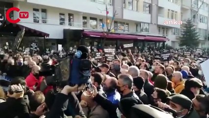 Eskişehir'deki elektrik faturası protestosuna polisten müdahale