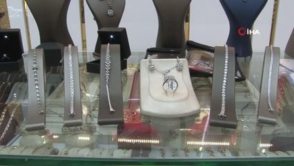 Pırlanta alacaklara uyarı... Mutlaka uluslararası bir sertifika talep ediniz