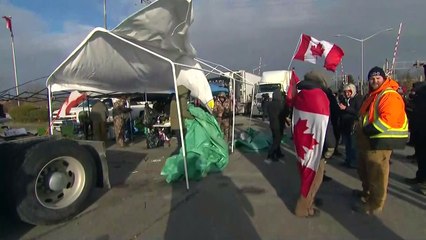 Camionistas não deixam "Comboio da Liberdade" partir do Canadá