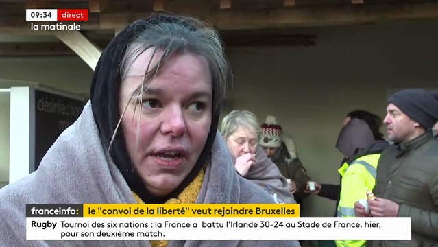 Convois de la liberté - Deux présentatrices de France Info déclenchent la colère sur les réseaux sociaux après un fou-rire : Tellement drôle quand on est bien au chaud de se foutre des prolos frigorifiés