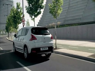 Peugeot 3008 HYbrid4 2012