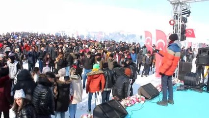 Van'da gençlik festivali düzenlendi