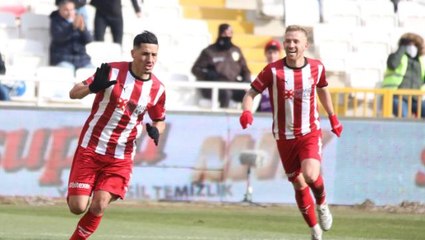 Sivasspor'dan geri dönüş! Yeni Malatyaspor'un galibiyet hasreti 14 maça çıktı