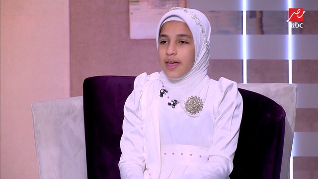 شيرين الفائزة بالمركز الأول بمسابقة الأوقاف لحفظ القرآن: نفسي أقرأ القرآن أمام الرئيس السيسي