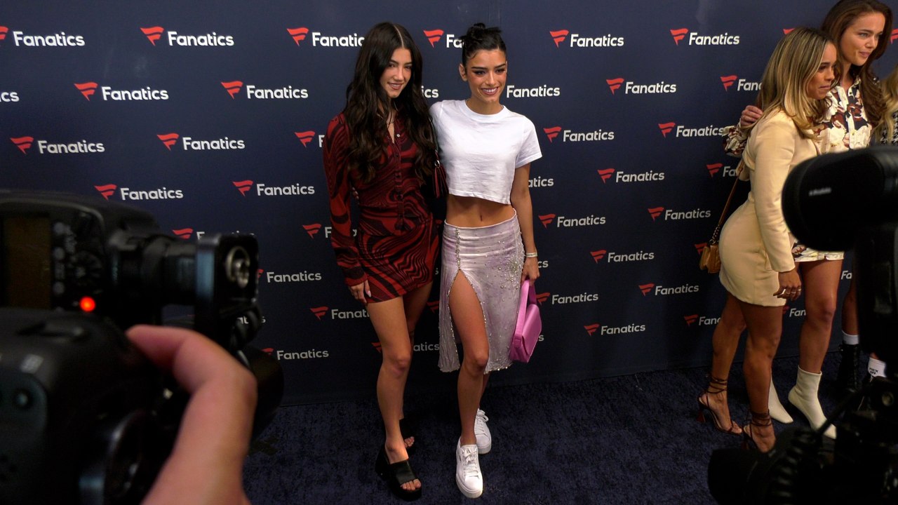 Charli & Dixie D'Amelio “Michael Rubin’s Fanatics Super Bowl Party” Red Carpet