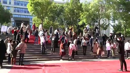 Célibataire? En Chine, le Parti aide à trouver l'âme soeur