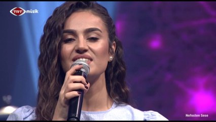 Elif Buse Doğan / Hatırla sevgilim o mesut geceyi