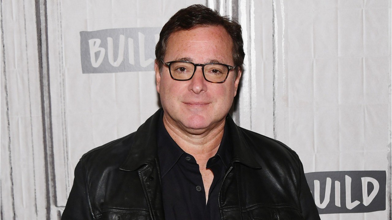 GALA VIDEO - Mort de Bob Saget : l’acteur aurait été frappé avec une batte de baseball... La thèse de l’accident s’éloigne