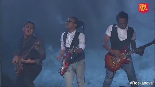 Persembahan Pembukaan Konsert Rockanova Minggu 2 dari DRAMA Band