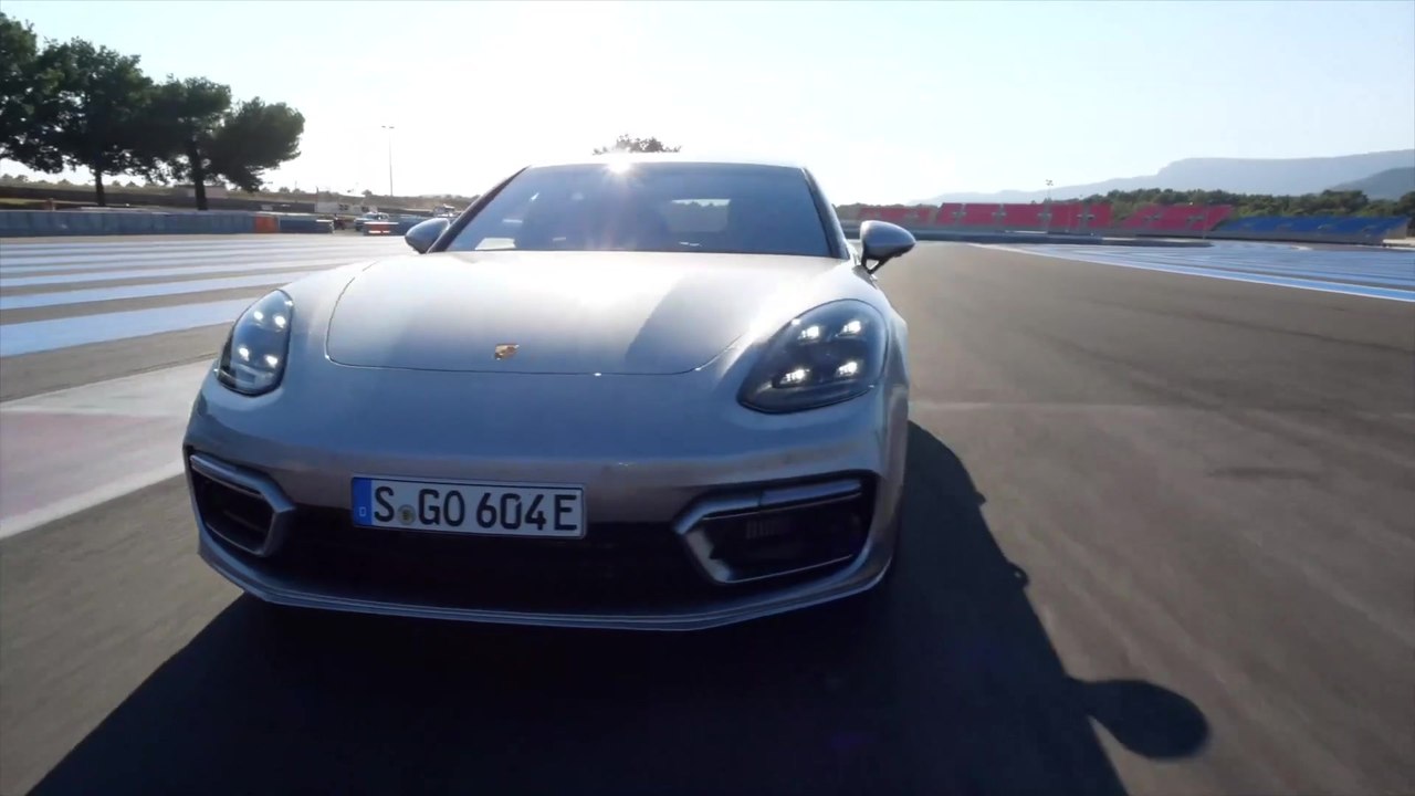 Der Elektrik-Hattrick - Porsche Panamera Hybrid-Modelle
