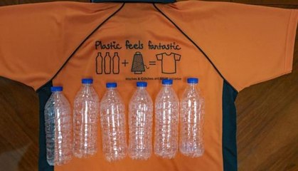 مصنع في دبي يعيد تدوير البلاستيك إلى ملابس