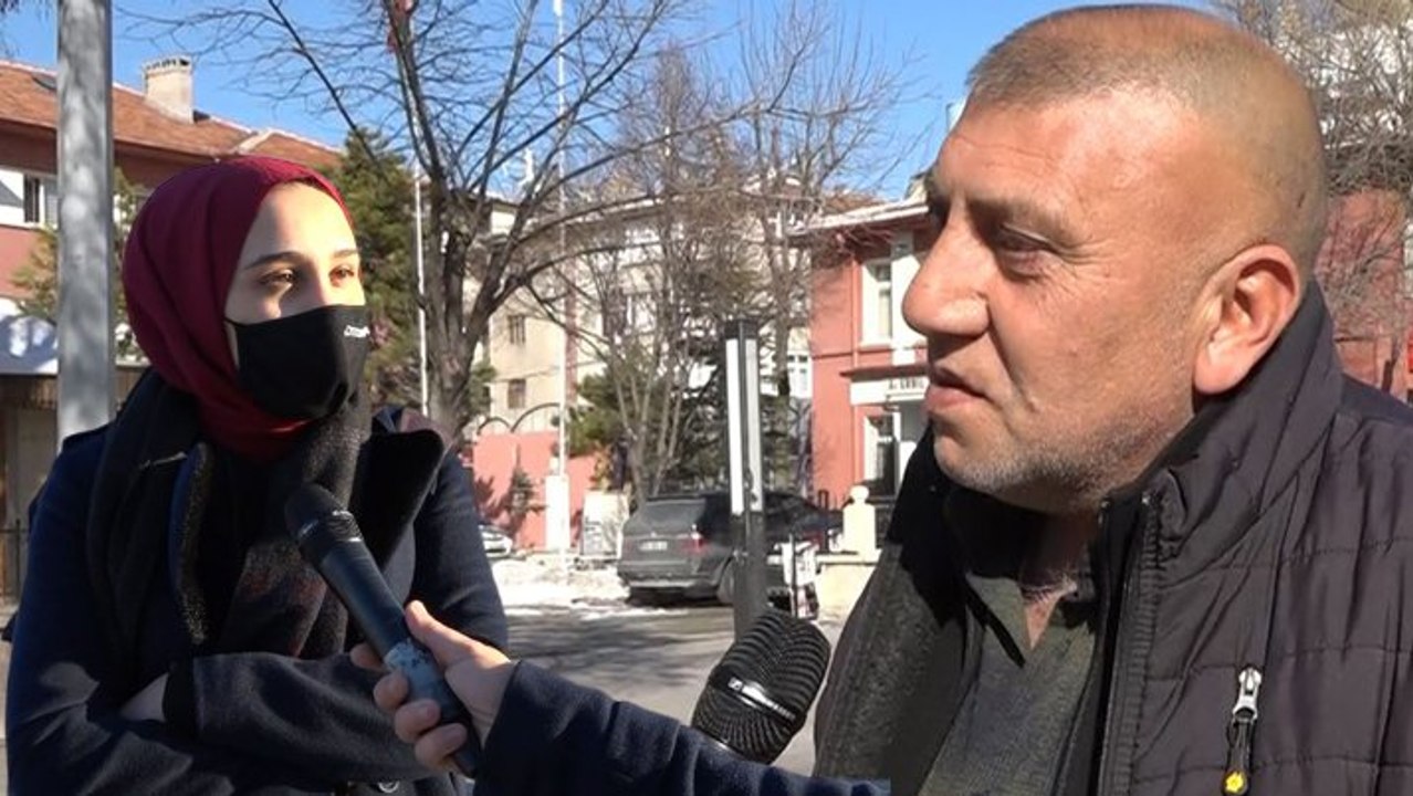 SÖZCÜ Konya'da vatandaşlara mikrofon uzattı: Halk cidden çok zor durumda, geçinemiyoruz! İnsaf ya! Nereye gidiyoruz biz?