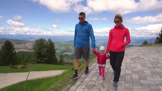 Tania Cagnotto: Wandern in Südtirol (Obereggen)